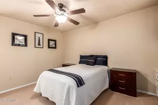 10477 W Highwood Ln, Sun City, AZ 85373 - Photo 21