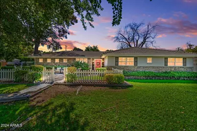 3841 E Elm Street, Phoenix, AZ 85018 - Photo 1