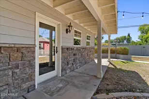 3841 E Elm St, Phoenix, AZ 85018 - Photo 49