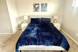 3708 E Kerry Ln, Phoenix, AZ 85050 - Photo 15