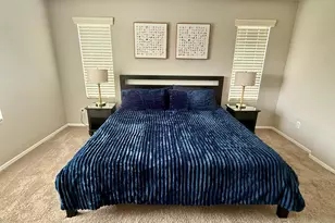 3708 E Kerry Ln, Phoenix, AZ 85050 - Photo 3