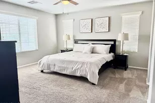 3708 E Kerry Ln, Phoenix, AZ 85050 - Photo 3