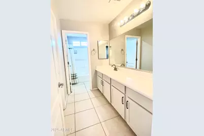 3708 E Kerry Lane, Phoenix, AZ 85050 - Photo 17