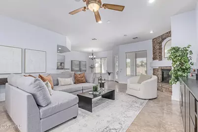 2646 E Bartlett Place, Chandler, AZ 85249 - Photo 11