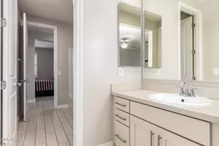 10143 W El Cortez Pl, Peoria, AZ 85383 - Photo 37