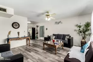 15618 North 21st St, Phoenix, AZ 85022 - Photo 9