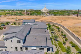 2648 E Longhorn Ct, Gilbert, AZ 85297 - Photo 59