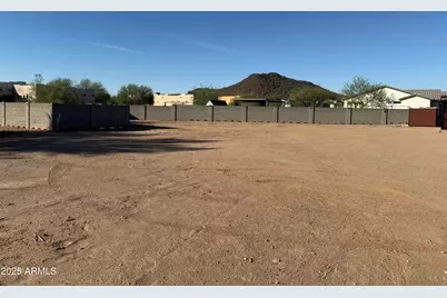 14612 W Plum Road, Surprise, AZ 85387 - Photo 39