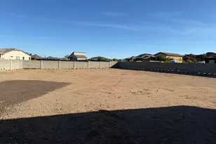 14612 W Plum Rd, Surprise, AZ 85387 - Photo 35