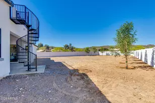 3330 W Desert Dawn Dr, Phoenix, AZ 85083 - Photo 33