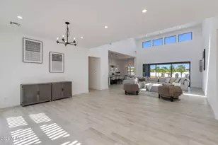 3330 W Desert Dawn Dr, Phoenix, AZ 85083 - Photo 5