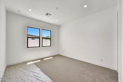 3330 W Desert Dawn Drive, Phoenix, AZ 85083 - Photo 19