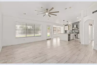 3235 W Casitas Del Rio Drive, Phoenix, AZ 85027 - Photo 7