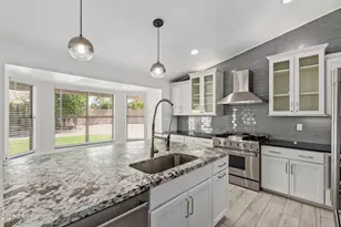 3235 W Casitas Del Rio Dr, Phoenix, AZ 85027 - Photo 11