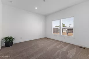 355 S 58th St, Mesa, AZ 85206 - Photo 9