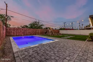 3111 N 34th St, Phoenix, AZ 85018 - Photo 3