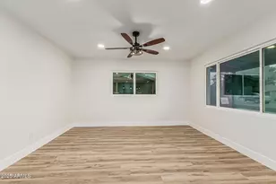 3111 N 34th St, Phoenix, AZ 85018 - Photo 21