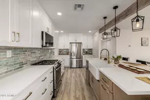 3111 N 34th St, Phoenix, AZ 85018 - Photo 17