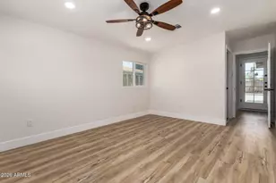 3111 N 34th St, Phoenix, AZ 85018 - Photo 27