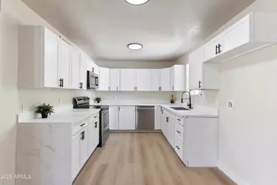 1065 W Whiteley Street, Apache Junction, AZ 85120 - Photo 7