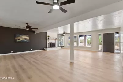 1065 W Whiteley Street, Apache Junction, AZ 85120 - Photo 9