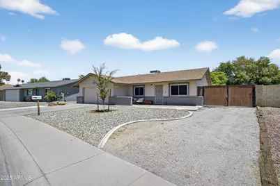 1405 W El Monte Place, Chandler, AZ 85224 - Photo 1