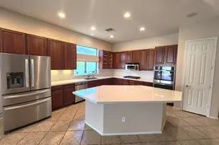 10511 W Villa Hermosa, Peoria, AZ 85383 - Photo 13