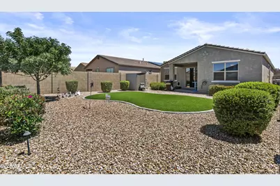 40538 W Hensley Way, Maricopa, AZ 85138 - Photo 7