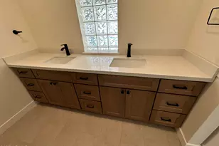 6712 E Beverly Ln, Scottsdale, AZ 85254 - Photo 17