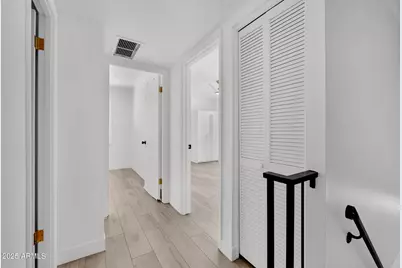 8017 E Glenrosa Avenue, Scottsdale, AZ 85251 - Photo 15