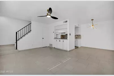 8017 E Glenrosa Avenue, Scottsdale, AZ 85251 - Photo 9