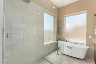 180 N Mondel Dr, Gilbert, AZ 85233 - Photo 43