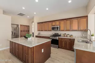 180 N Mondel Dr, Gilbert, AZ 85233 - Photo 19