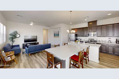 14870 W Encanto Boulevard #2102, Goodyear, AZ 85395 - Photo 3