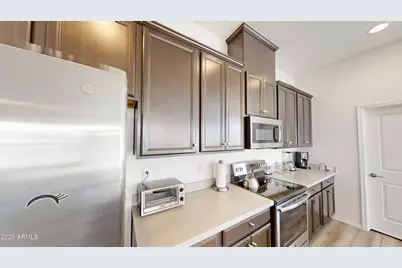 14870 W Encanto Boulevard #2102, Goodyear, AZ 85395 - Photo 5