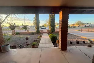 921 E 20th St, Douglas, AZ 85607 - Photo 7