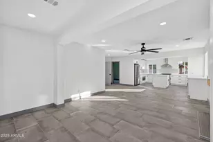 3241 N 27th Pl, Phoenix, AZ 85016 - Photo 7