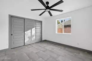 3241 N 27th Pl, Phoenix, AZ 85016 - Photo 17