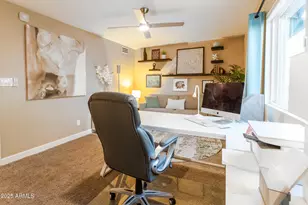 1136 E Forest Hills Dr, Phoenix, AZ 85022 - Photo 27