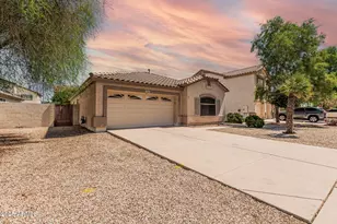 1748 E Loma Vista St, Gilbert, AZ 85295 - Photo 3