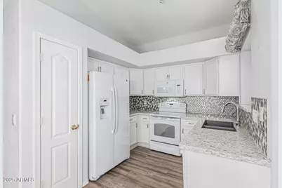 1748 E Loma Vista Street, Gilbert, AZ 85295 - Photo 15