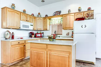 17200 W Bell Road #1498, Surprise, AZ 85374 - Photo 13