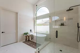 10228 N 55th Pl, Paradise Valley, AZ 85253 - Photo 39