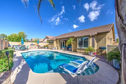 737 W Desert Valley Drive, San Tan Valley, AZ 85143 - Photo 1