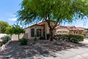 10281 S Santa Fe Ln, Goodyear, AZ 85338 - Photo 11