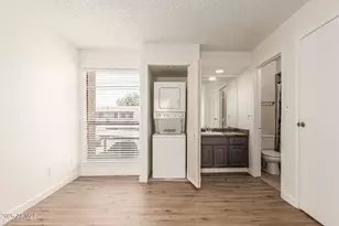 3601 W Tierra Buena Ln, Phoenix, AZ 85053 - Photo 17