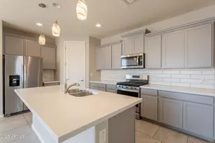 18725 W Colter St, Litchfield Park, AZ 85340 - Photo 15