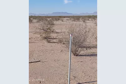 547 M S 547th Avenue #M, Tonopah, AZ 85354 - Photo 3