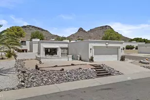 1230 E Rowlands Ln, Phoenix, AZ 85022 - Photo 1