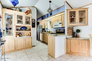 17200 W Bell Rd, Surprise, AZ 85374 - Photo 9